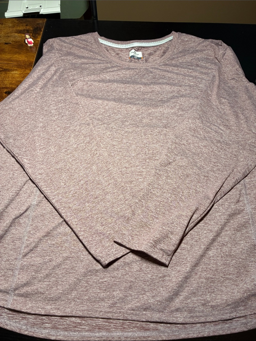 Women’s Long-Sleeve Crew Top in Mauve Heather